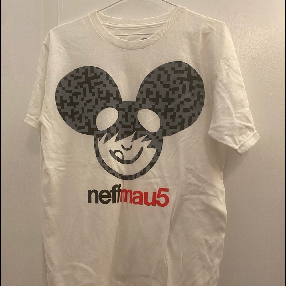 neff t shirt